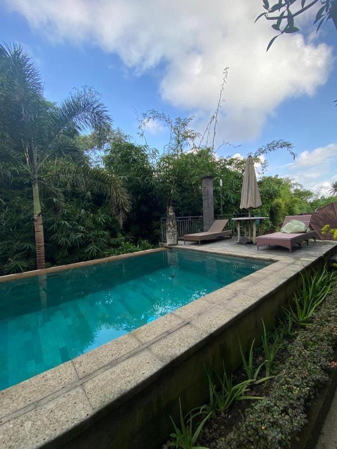 Adipana Bungalow-Balinese Room Ubud Kültér fotó